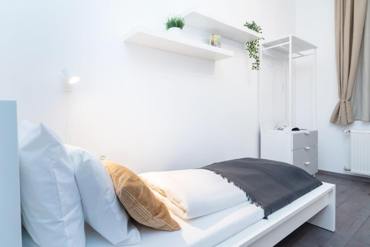 Ideal New In The Center Apartment *